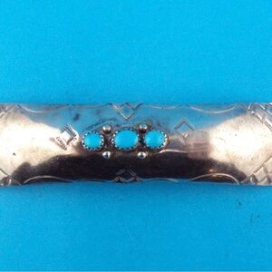 Native American Made Vintage Silver and Turquoise Hair Barrette💘